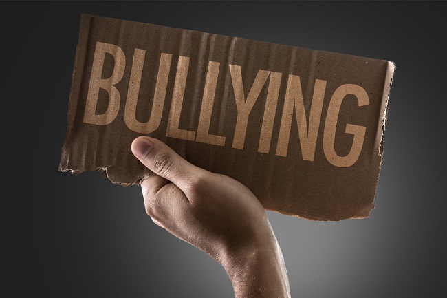 6 dấu hiệu bạn đang bị Bully ngay chính văn phòng làm việc của mình