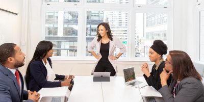 4 bước nhảy vọt từ quản lý đến nhà lãnh đạo tư tưởng thực thụ