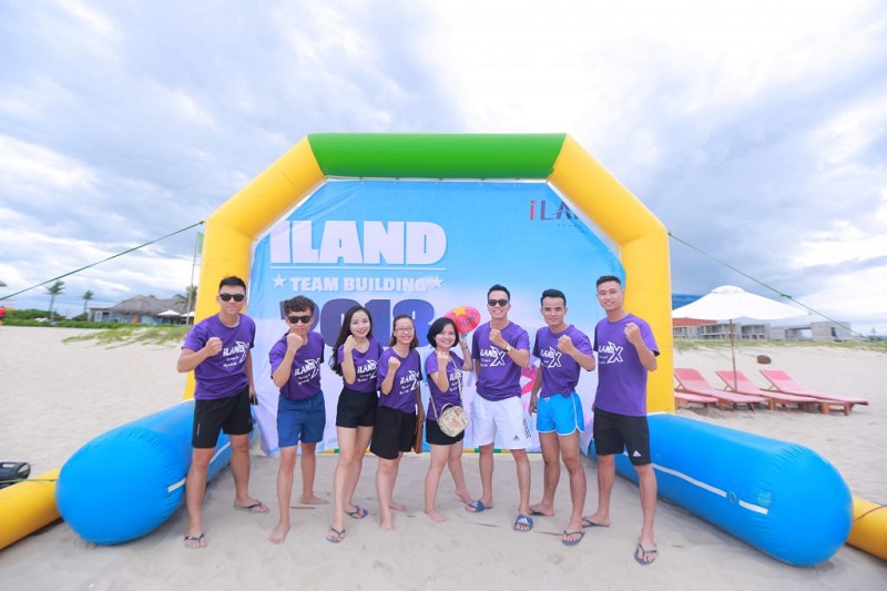 CBNV ILand trong chuyến tham quan dã ngoại tại Đà Nẵng (Nguồn: ILand)