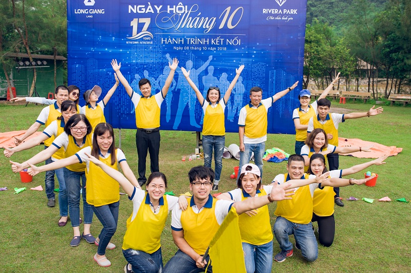 CBNV Long Giang Land hào hứng tham gia team building (Nguồn: Long Giang Land)