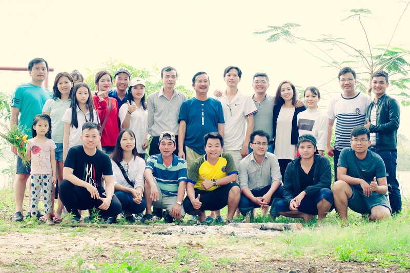 Minh Việt Sơn tổ chức hoạt động dã ngoại hằng năm cho CBNV