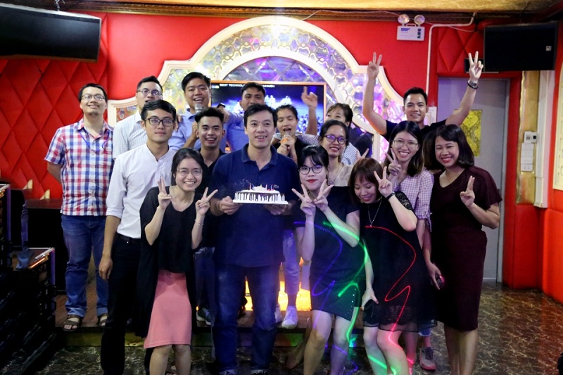 Bibabo tổ chức tiệc sinh nhật hàng tháng cho nhân viên (Nguồn: Bibabo)