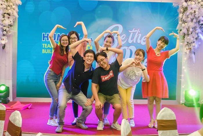 Year end party công ty 