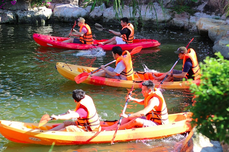 Hoạt động team building của Enable Startup 2