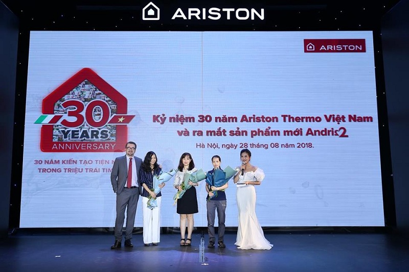 Ariston Trao thưởng cho nhân viên có thâm niên (Nguồn: Ariston)