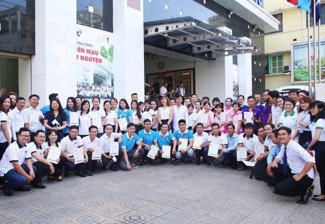 CBNV TTC Group tham gia hoạt động hiến máu nhân đạo (Nguồn: VTV)