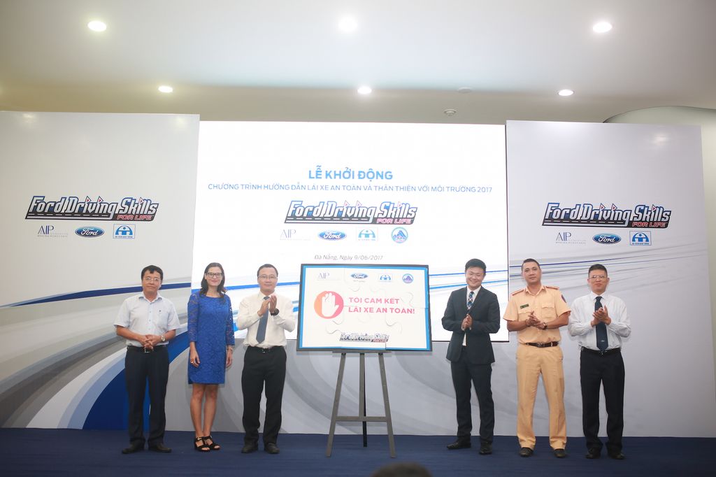 Chương trình hướng dẫn lái xe an toàn Ford Việt Nam