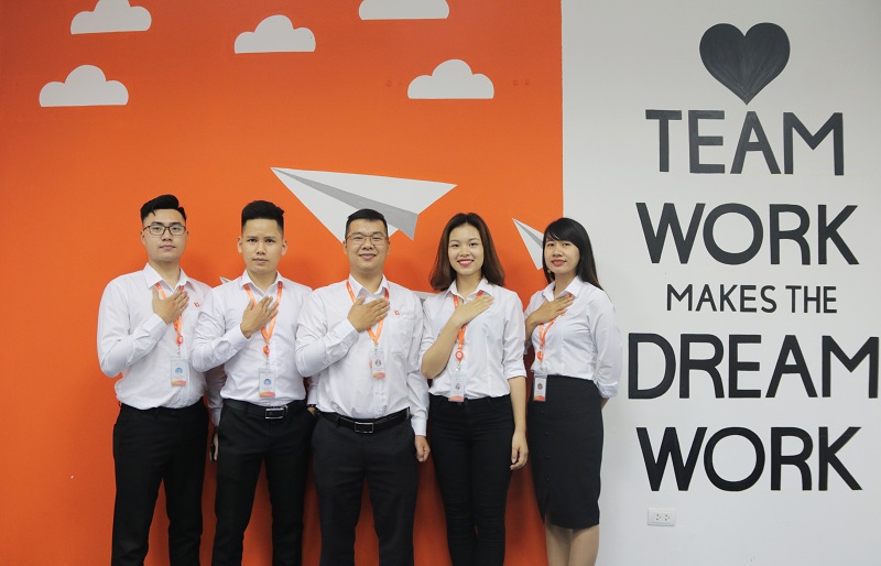 1Office với đội ngũ nhân viên trẻ trung, năng động