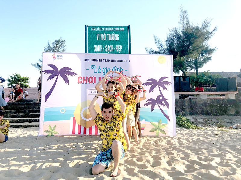 Hoạt động teambuilding sôi nổi được tổ chức hàng năm