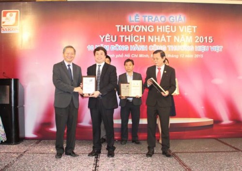 VietABank - Thương hiệu Việt được yêu thích nhất 2015 (Nguồn: Thời báo Ngân hàng)